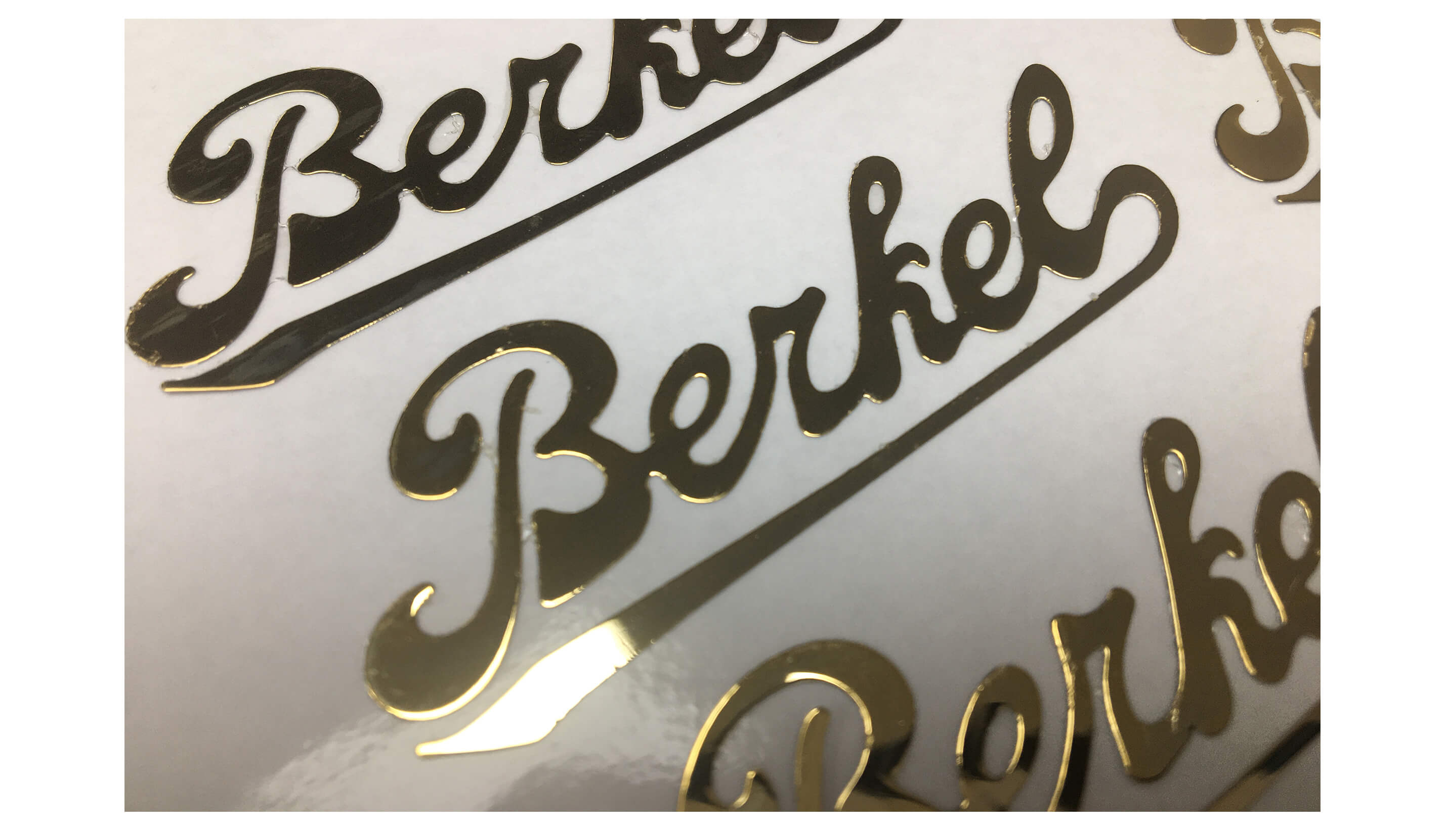 Customized Metal Sticker Manufacturer